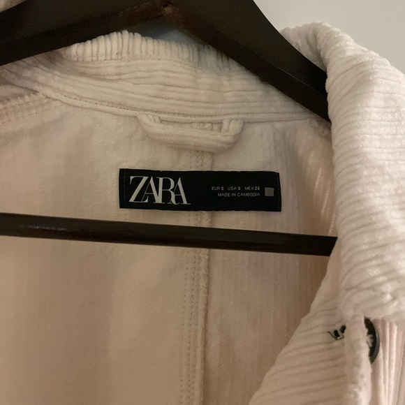Zara Jacket - Picture 2 of 2